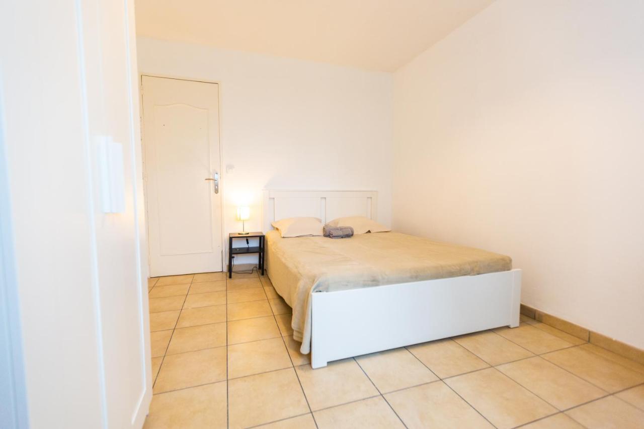 Superbe T4 Renove Spacieux Avec Stationnement Libre Et Gratuit Apartman Marseille Kültér fotó
