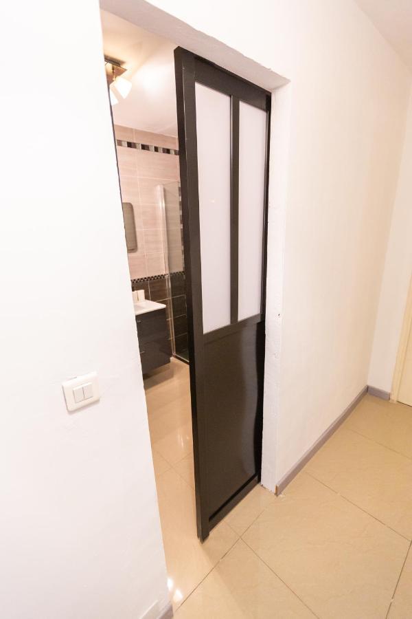 Superbe T4 Renove Spacieux Avec Stationnement Libre Et Gratuit Apartman Marseille Kültér fotó