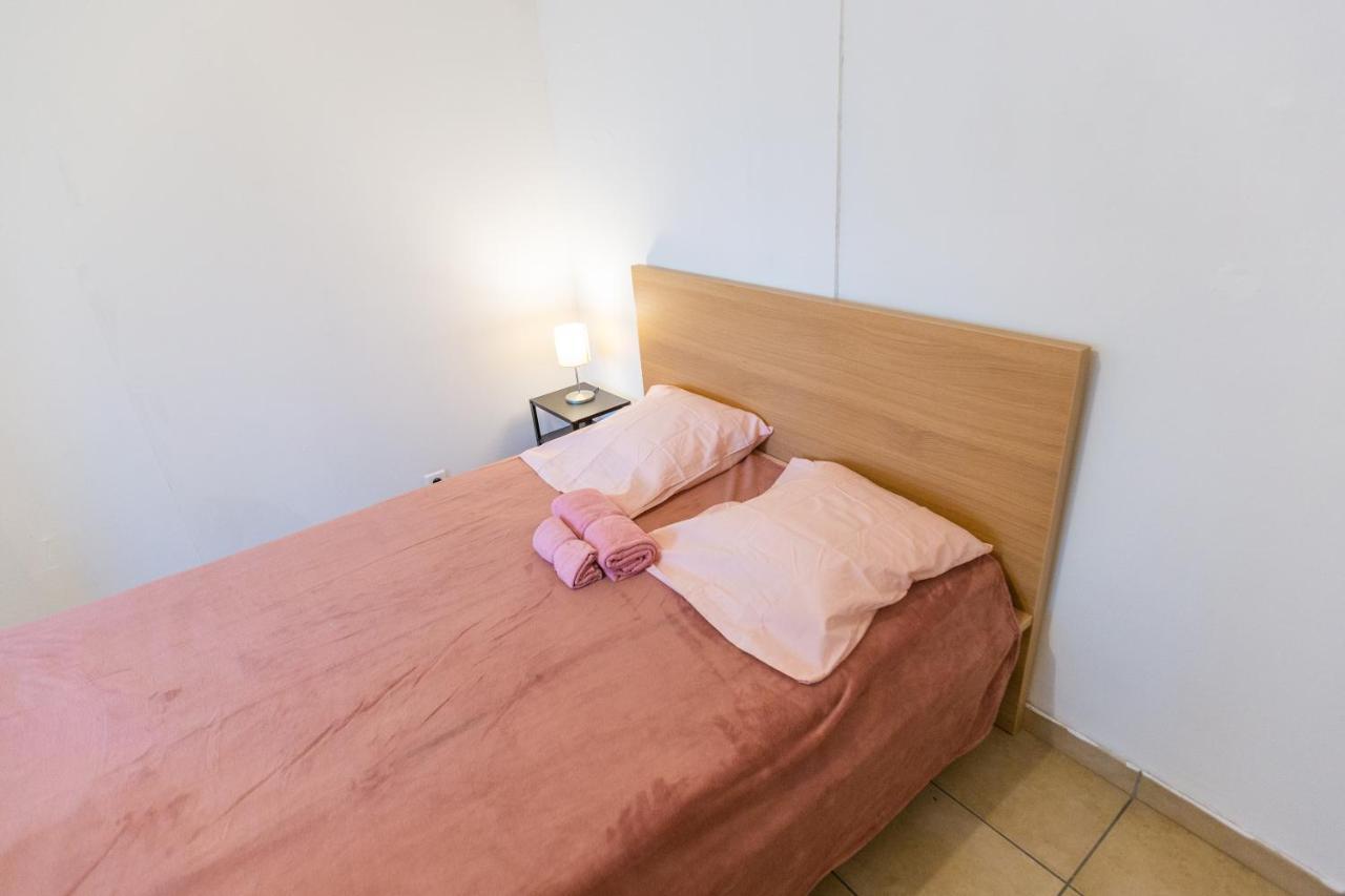 Superbe T4 Renove Spacieux Avec Stationnement Libre Et Gratuit Apartman Marseille Kültér fotó